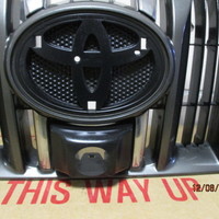 Решетка радиатора на Toyota Land Cruiser (150) / Prado 2009>
