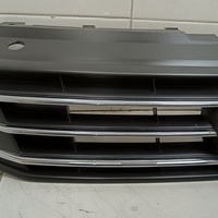 Решетка радиатора на VW Polo  (Sed RUS) 2011-2020