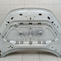 Капот на Lada Vesta 2015>