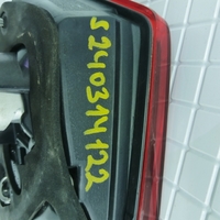Фонарь задний внутренний правый на Toyota Camry V50 2011-2017