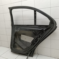 Дверь задняя правая на Mercedes Benz W205 2014>