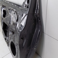 Дверь передняя левая на Toyota Yaris 2005-2011