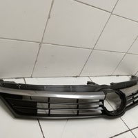 Решетка радиатора на Toyota Camry V50 2011-2017