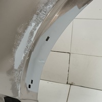 Дверь задняя левая на Land Rover Discovery Sport 2014>