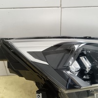 Фара правая на FAW Bestune T77 2018>