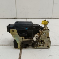 Замок двери на Renault Kangoo 1997-2003 / Renault Kangoo 2003-2007