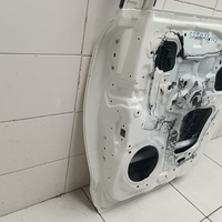 Дверь задняя правая на Toyota Land Cruiser 200 2008-2021