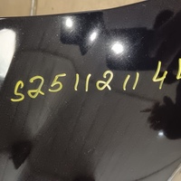 Капот на Ford Explorer 5 2010-2019