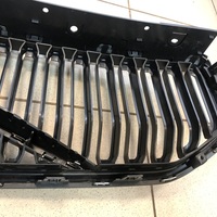 Решетка радиатора на Volvo XC40 2018>