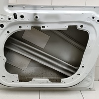 Дверь передняя правая на Volvo XC90 2015>