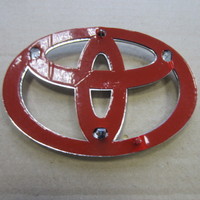 Эмблема на Toyota Corolla E18 2012-2018