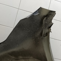 Крыло переднее правое на Kia Sorento 2009-2015