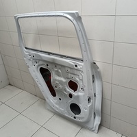 Дверь задняя левая на Geely Monjaro 2021>