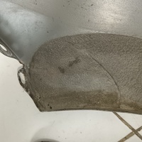 Крыло переднее правое на Renault Megane 3 2009>