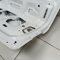 Крышка багажника на Lada Vesta 2015>