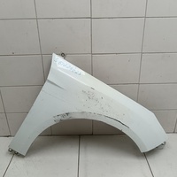 Крыло переднее правое на Ford Focus 3 2011-2019