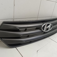 Решетка радиатора на Hyundai Creta 1 2016-2021