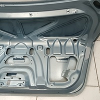 Крышка багажника на Ford Focus 2 2005-2008 / Ford Focus 2 2008-2011