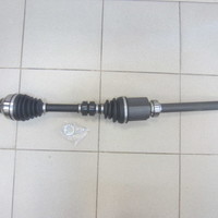 Полуось передняя правая на Nissan Qashqai J10 2006-2014 (Ниссан Кашкай)