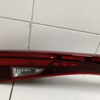 Фонарь задний центральный на Kia K5 2020>