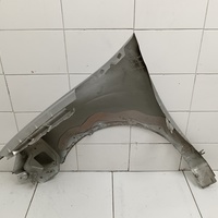 Крыло переднее правое на Renault Sandero 2 2014-2022 / Renault Logan 2 2014-2022