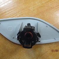 Крышка форсунки омывателя фары на Mazda 3 (BL) 2009-2013