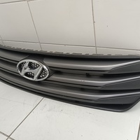 Решетка радиатора на Hyundai Creta 1 2016-2021
