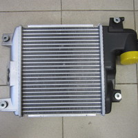Радиатор интеркулера на Toyota Hi Lux 2005-2015
