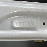 Дверь передняя правая на Toyota Land Cruiser 200 2015-2021
