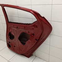Дверь задняя правая на Mazda 3 (BP) 2019>