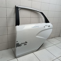 Дверь задняя левая на Lada Vesta 2015>
