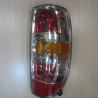 Фонарь задний наружный правый на Mazda BT-50 2006-2012