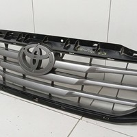 Решетка радиатора на Toyota Hi Lux 2005-2015