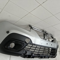 Бампер передний на Renault Sandero 2 2014-2022 / Renault Logan 2 2014-2022