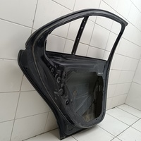 Дверь задняя левая на Mercedes Benz C Klasse W205 2014>