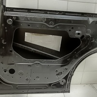 Дверь задняя правая на Land Rover Range Rover 4 2013-2022