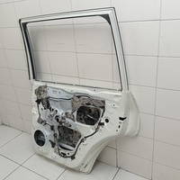 Дверь задняя правая на Toyota Land Cruiser 200 2008-2021