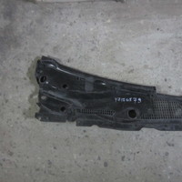 Накладка трапеции дворников на Lexus RX 350 2016-2023