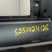 Дверь задняя правая на Geely Monjaro 2021>