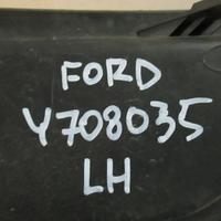 Заглушка бампера переднего на Ford Focus 2 2008-2011