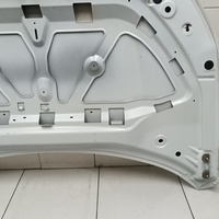 Капот на Lada Vesta 2015>