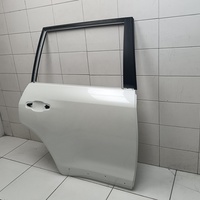 Дверь задняя правая на Toyota Land Cruiser 200 2008-2021