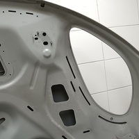 Капот на Porsche Macan 2013>