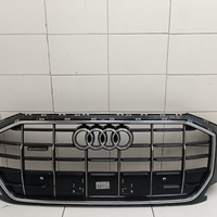Решетка радиатора на Audi Q8 2018>