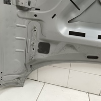 Капот на Porsche Macan 2013>