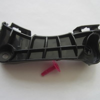 Кронштейн бампера переднего на Toyota RAV 4 2006-2013