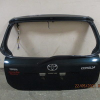 Дверь багажника на Toyota Corolla E12 2001-2006