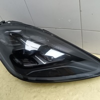 Фара правая на Porsche Cayenne 3 2017>