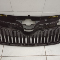 Решетка радиатора на Skoda Rapid 1 2013-2020
