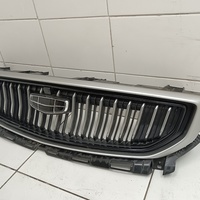 Решетка радиатора на Geely Emgrand 2021>